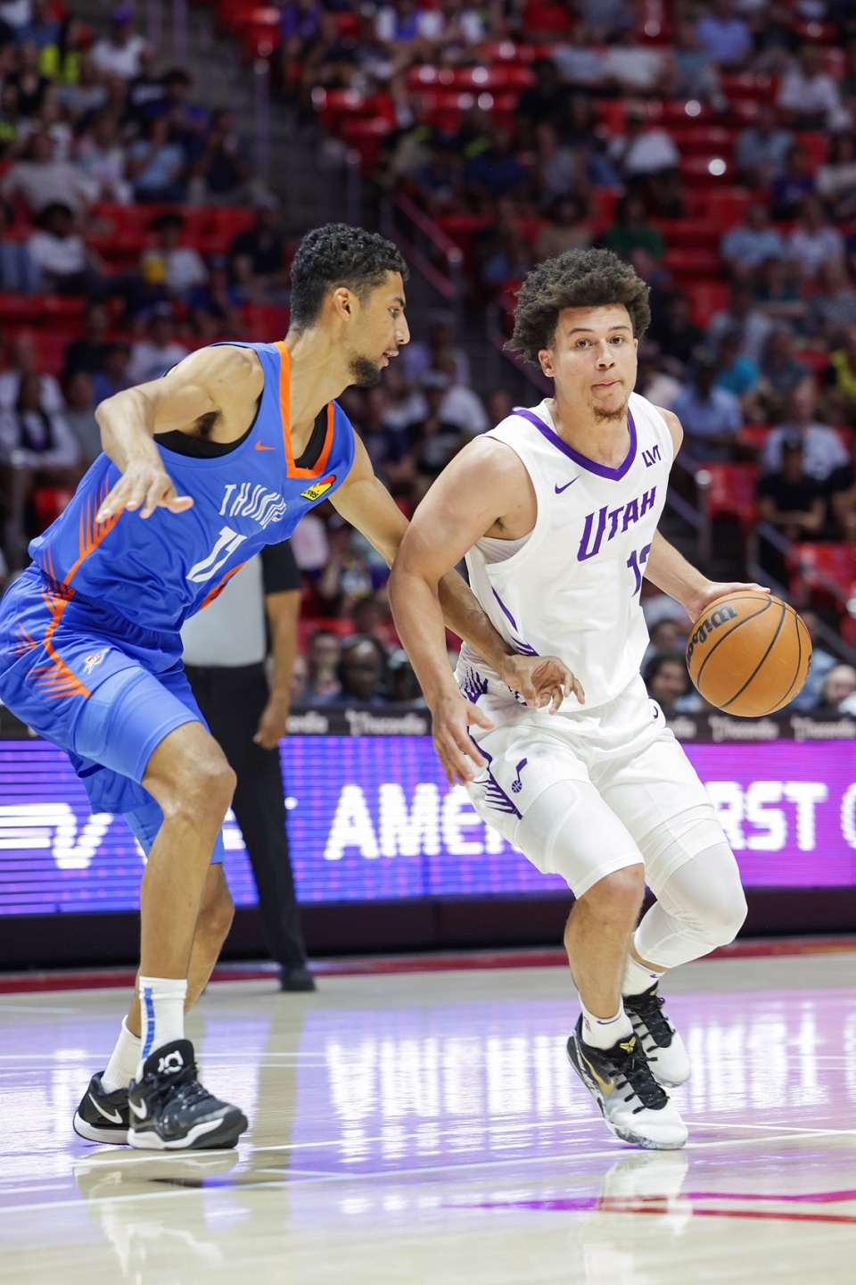 包含赛地聚焦：NBA季后赛加时末段热度飙升，罗马手感冰凉，气氛紧张，心理建设被强调的词条-lck竞猜电竞